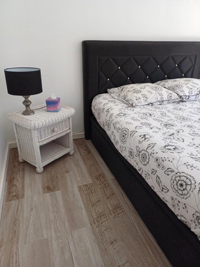 Margaux Bed & Breakfast Le Plan-de-la-Tour ภายนอก รูปภาพ